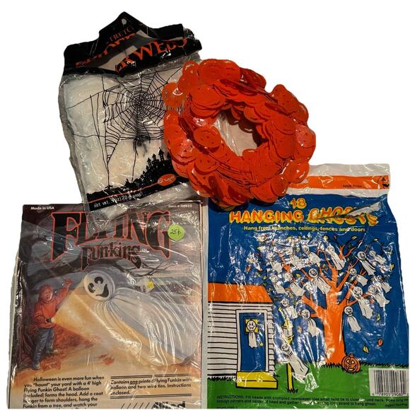 18pc New 90s Halloween Flying Funkins Outdoor Ghost Spider Webs Pumpkin Garland - Picture 1 of 3